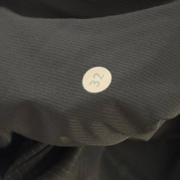 NWT New Lululemon Mens Ascent Pant Hybrid Tailored Black BMC Size 32 W X 33 L - Picture 7 of 12